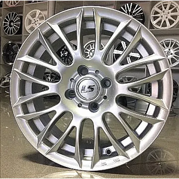LS  475 6.5x15/4x98 D58.6 ET32 Sil