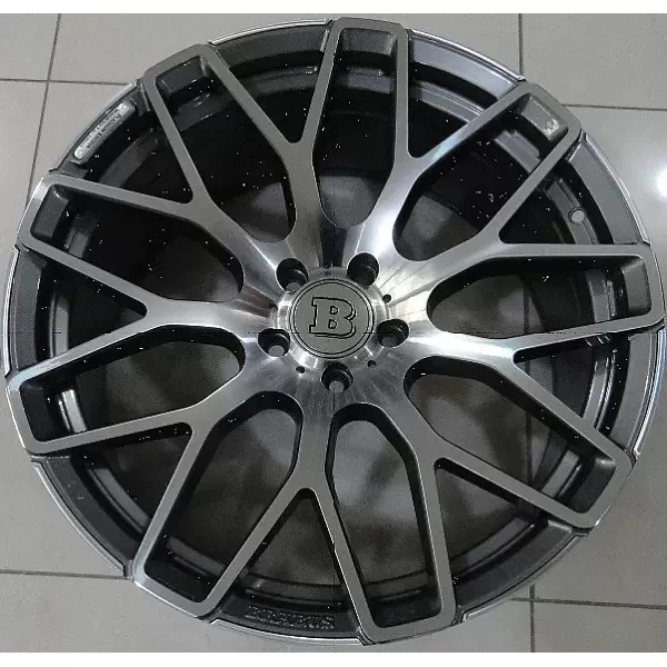 LegeArtis MR533 8.5x20/5x112 D66.6 ET29 gloss_black